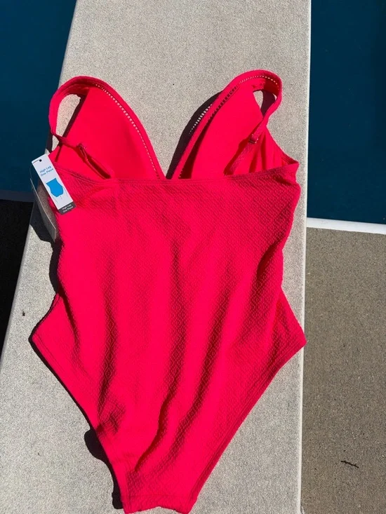 Time and Tru Bright Coral  One-Piece Swimsuit - Picture 5 of 6